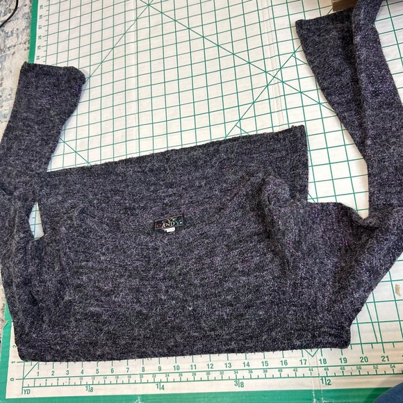 Eye Candy Vintage Fuzzy Metallic Shimmer Boat Neck Bell Gray Size L Sweater Goth - Picture 6 of 8